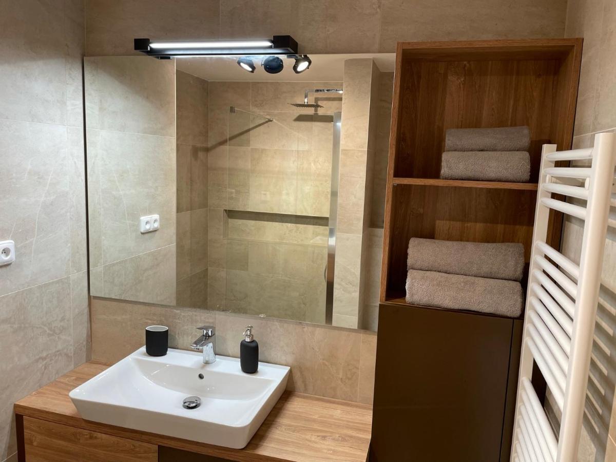 Apartmán NETA Velké Karlovice, Polanský Dvůr Exteriér fotografie